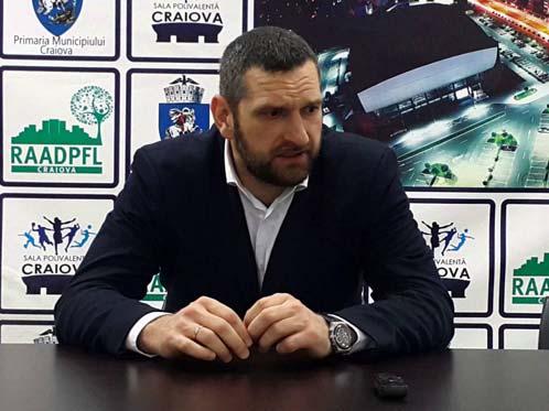 joi, 14 mai 2015 Sârbul Andjelko Mandic nu va mai conduce echipa de baschet a clubului SCM Craiova în sezonul viitor.