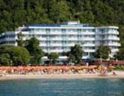 Hotel Arabella Beach 4* 32 EUR all inclusive Localizare: modern, situat pe