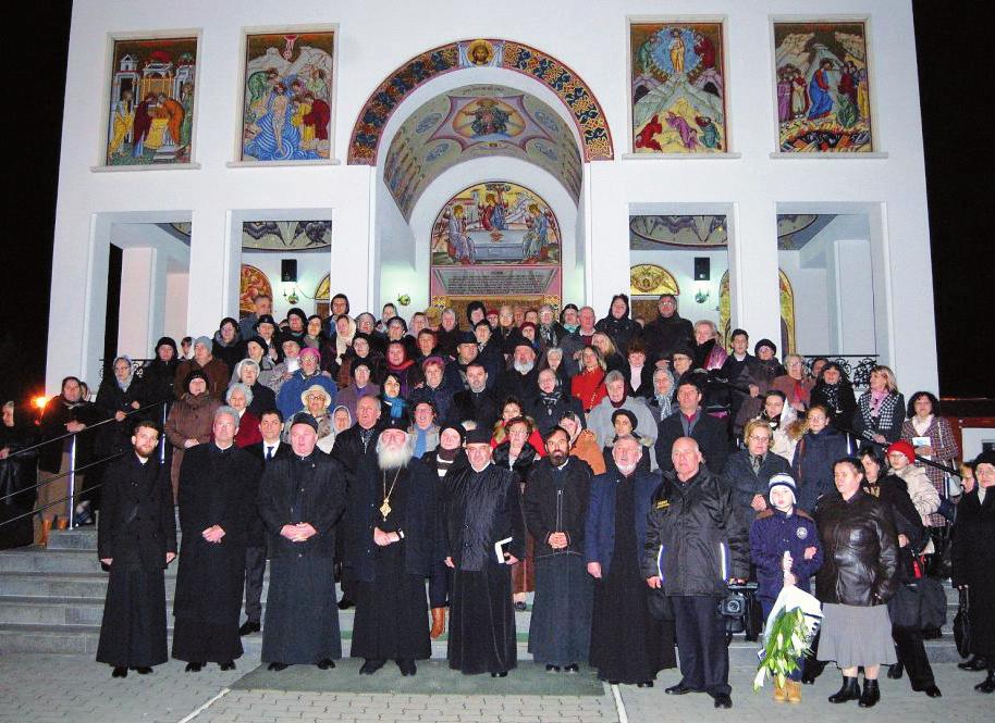 ACTUALITATEA BISERICEASCĂ Întrunirea Sfântului Sinod În ziua de 9 februarie 2017, în Sala Sinodală din Reședința Patriarhală, sub președinția Preafericitului Părinte Patriarh Daniel, a avut loc