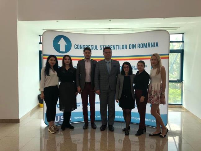 Dragoș Stoica, prim vice-președinte al Uniunii Studenţilor din România, și alți reprezentanți din rândul studenților, au participat la Congresul Uniunii Studenților