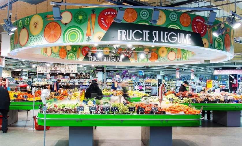 Modele actuale de aprovizionare: Fructe şi Legume Auchan şi Metro Cash & Carry utilizează, în paralel, mai multe surse pentru achiziţii: direct din România (de la producători şi traderi) direct din