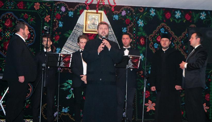 Inițiativa grupului Hârtibaciul din Retiș coordonat de Radu Drăgan, s-a bucurat de sprijinul primarului Liviu Modoi și la Căminul Cultural din Retiș și s-a organizat un minunat concert de colinde la