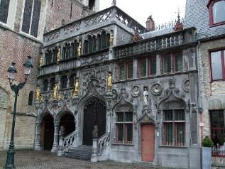 Sfântul Sânge Gent - Castelul