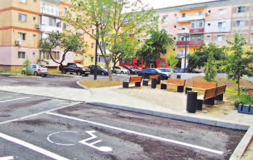 Programul a continuat și în anul 2017 când au fost efectuate și recepționate lucrări de asfaltare pe pe străzile: Nuferilor, Liliacului, Ana Ipătescu, Rozelor, Fundătura Bocșei, Lalelelor, Grigore