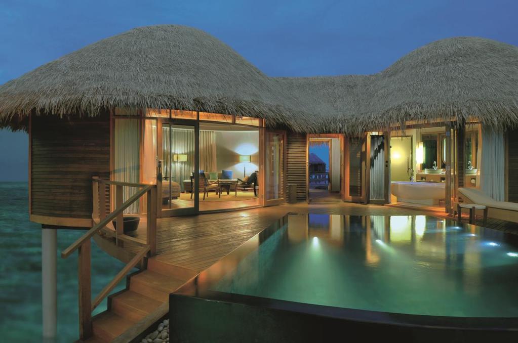 LANTURILE HOTELIERE DIN MALDIVE SI RESORTURILE ACESTORA Avem contracte cu 33 de lanturi hoteliere in Maldive si cu 54 de resorturi ce fac parte din aceste lanturi.
