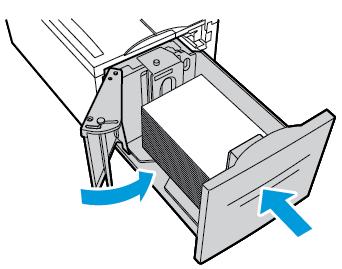 Notă: Nu încărcaţi hârtie peste limita maximă de umplere. Supraîncărcarea poate cauza blocaje de hârtie. 6. Închideţi uşa laterală, apoi închideţi tava 6. 7.