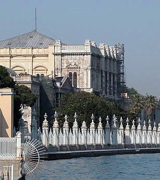 Palatul Dolmabahçe (tr.