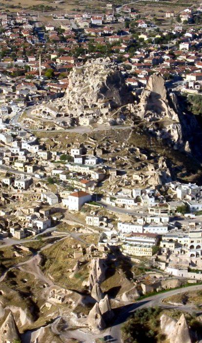 Urgup, Ortahisar denumire veche: Urgup, Osiana, Hagios, Prokopios, Bashisar, castelul Burgut Capadocia Urgup este una din primele asezari din Capadocia.