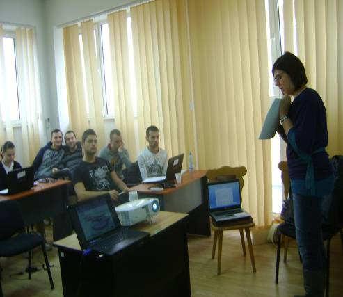 CCD Cursul de,,managementul activităţii de voluntariat-oportunităţi ale sistemului de învăţământ Casa Corpului Didactic a organizat în perioada 12. 11. 2011