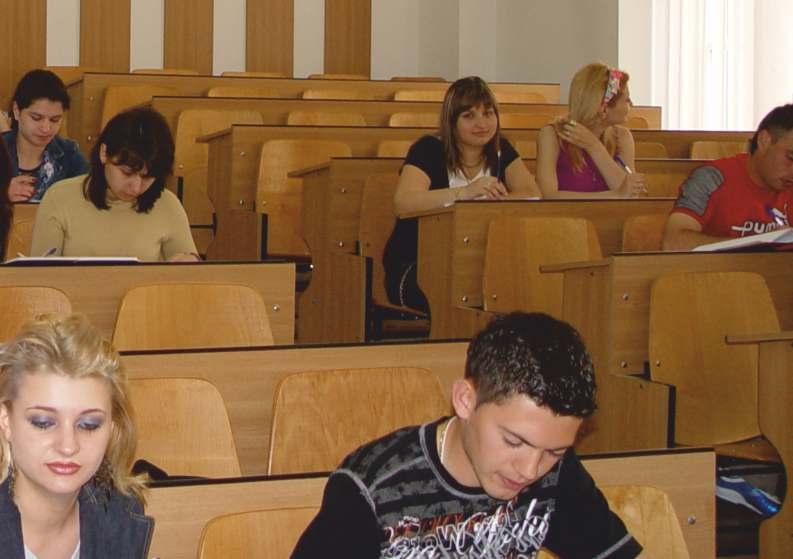 Facultatea de Economie şi Administrarea Afacerilor, cea mai mare dintre cele 11 facultăţi ale Universităţii din Craiova, are peste 5000 de studenţi şi 116 cadre didactice.