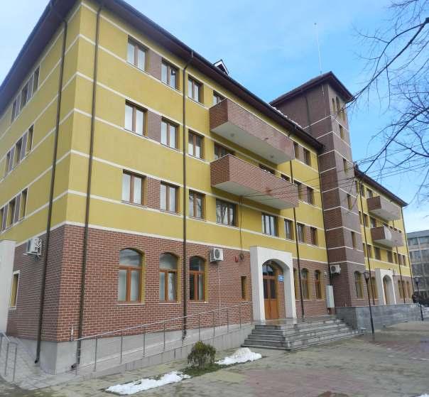 Cazare și masă Cămine studenţeşti Universitatea din Craiova oferă aproximativ 3100 de locuri de cazare în cele 11 cămine studenţeşti din campusuri. Campus Agronomie - Str. Libertăţii, Nr.
