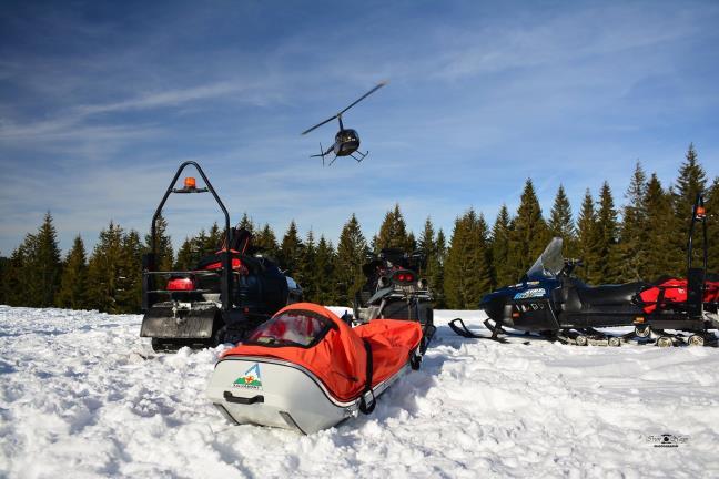 Acordarea de asistenţă Salvamont-Salvaspeo la diferite manifestări de masă: Concurs Snowmobile EMF Extreme Stâna de Vale - 26-27 ianuarie - 50 participanţi; Serbările Zăpezii