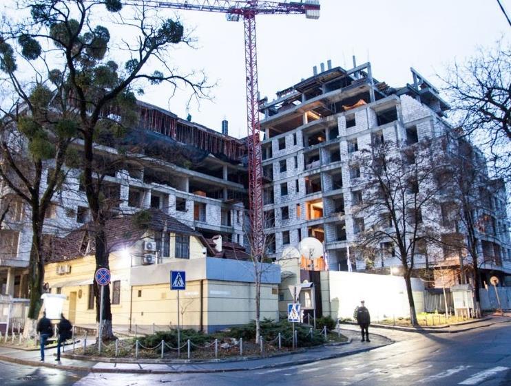 VI. Status-quo: Elaborarea și aplicarea documentației de urbanism În toată această perioadă (2007-2019), orașul și municipiul Chișinău se dezvoltă de facto în afara principalelor documente