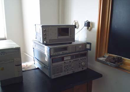 circuite şi sisteme Y605B laborator de radiotehnică, comunicaţii de date, medii de transmisiuni şi comunicaţii mobile Y606A laborator de