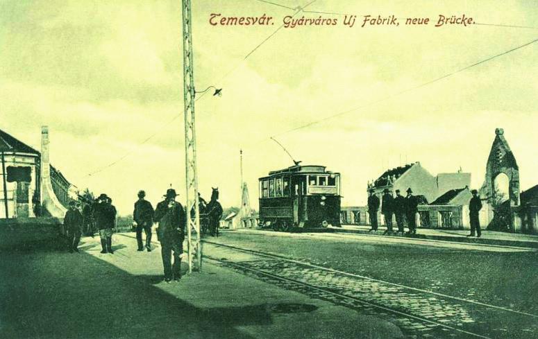 Astfel, în anul 1898, un an record pentru transportul de persoane cu tramvaie cu cai, s-au înregistrat 874.000 de călători, iar în anul 1900 au folosit tramvaiul electric 2,4 milioane de pasageri.