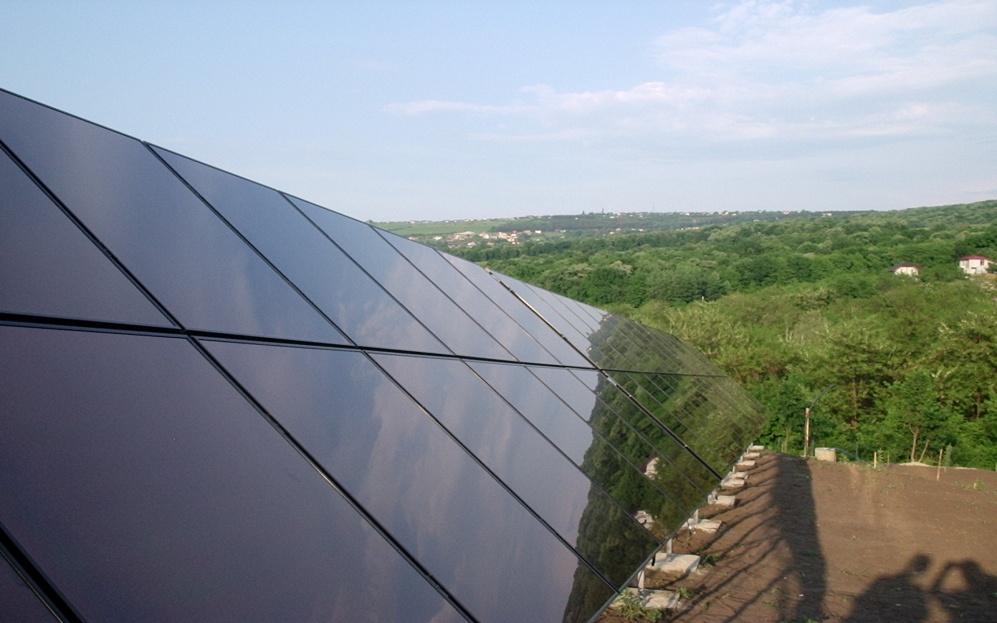 Panouri fotovoltaice - Producator: SCHOTT Germania - Tehnologie: Thin Film A-SI, siliciu