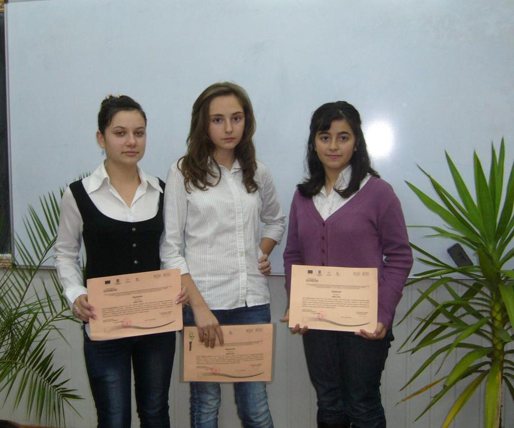 In cadrul acestui concurs s-au evidentiat la nivel judetean elevele Savu Madalina, Voicu Ligia