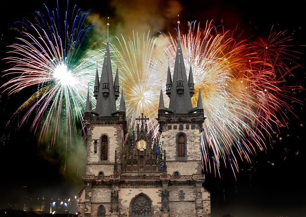 REVELION 2020 PRAGA Revelion in Orasul de Aur Perioada: 30.12.2019 03.01.2020 (5 zile/4 nopti) Praga sau "Orasul celor o mie de turnuri" este unul dintre cele mai uimitoare orase europene.