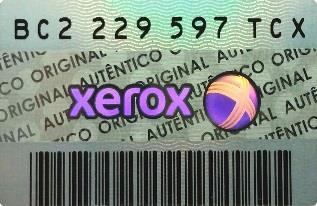 Consumabilele Xerox pentru echipamentele non Xerox conțin o etichetă galbenă în interiorul cutiei (pe punga neagră în care vine învelit consumabilul), iar codul este format din 11 caractere alfa