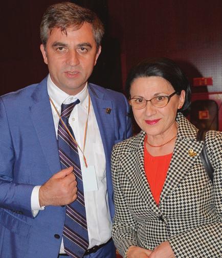CNMR - ministrul educaţiei Ecaterina Andronescu S-au pus bazele unei colaborări utile În data de 7 decembrie 2018, o delegație a Coaliției Naționale pentru Modernizarea României (CNMR) condusă de