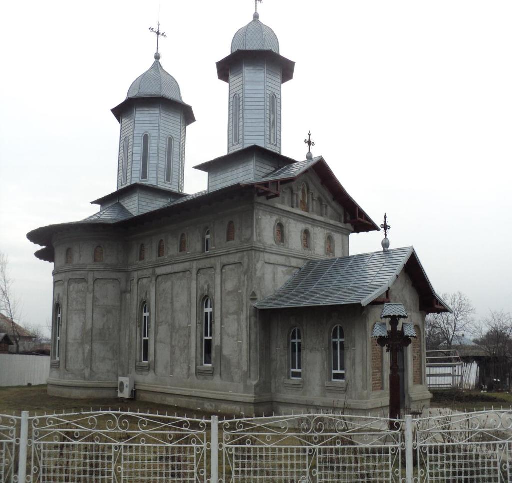 Fig. 8 Biserica cu hramul Sfântul