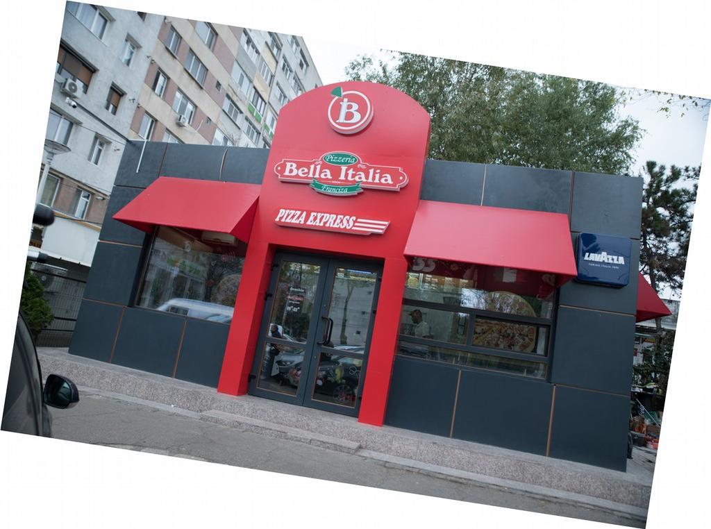Înfiinţată în 1999, Pizzeria Bella Italia devine în anul 2005 prima franciză 100% românească pentru un restaurant/pizzerie.