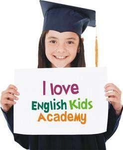 Motto English Kids Academy: Se poate spune că a preda engleza adulților înseamnă a pune accentul pe dezvoltarea cunoștințelor lingvistice ale studenților.