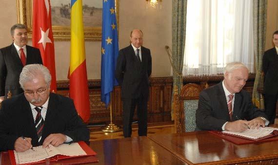 10.3.2 Cooperarea cu Turcia La data de 3 martie, preşedintele CNCAN a semnat în numele Guvernului României, la Bucureşti, Acordul între Guvernul României şi Guvernul Republicii Turcia privind