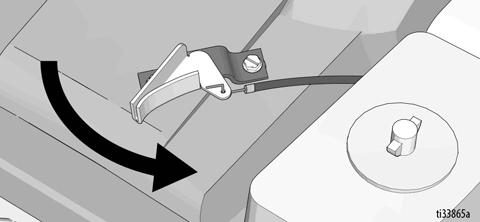 Utilizarea Oprirea din procesul de tăiere amaterialului 2. Reglați clapeta de accelerație a motorului la setarea inferioară. 1.