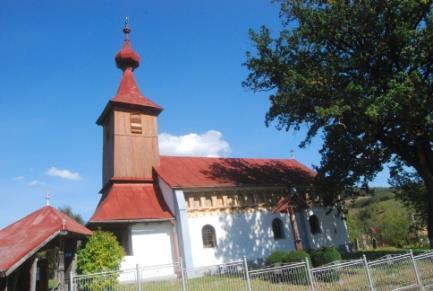 - Muzeul Biserica de lemn din satul Nadășa.