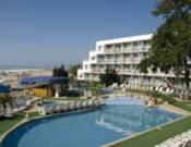 Hotel Kaliopa 3* 23 EUR demipensiune Localizare: se afla pe plaja larga a complexului "Kaliopa"