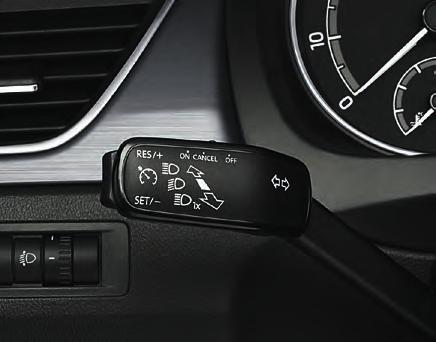 tempomat Tempomatul menţine viteza selectată de către șofer și vă permite să creșteţi sau să reduceţi