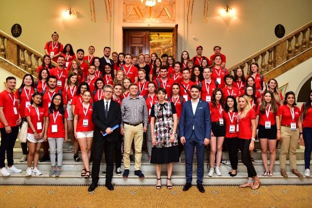 Școala internațională de vară Bucharest Summer University, ediția a XV-a, s-a încheiat cu evaluarea finală a participanților, în urma căreia aceștia au primit 5 puncte de credit