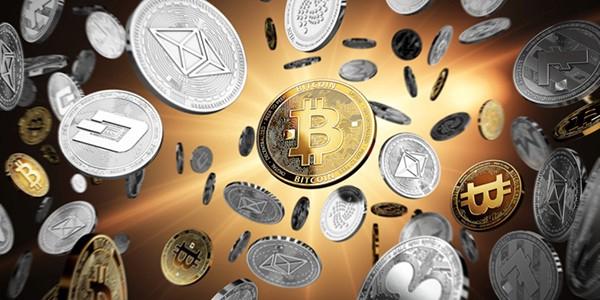 HORIA DRAGOSLAV COLEGIUL NAȚIONAL EMIL RACOVIȚĂ IAȘI Clasa: a XI-a O altă aplicație a acestei tehnologii a fost crearea crypto-monedelor, cea mai cunoscută ﬁind Bitcoin, formându-se întregi piețe de
