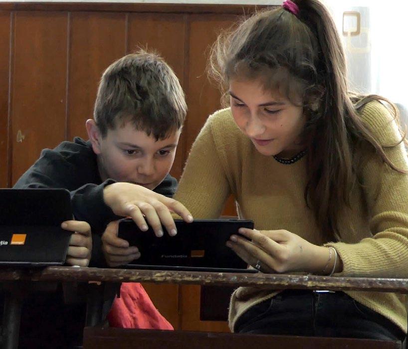 Educaţie digitală pentru creşterea performanţei şcolare a elevilor Digitaliada Program național de educație digitală, desfășurat cu avizul Ministerului Educației, care
