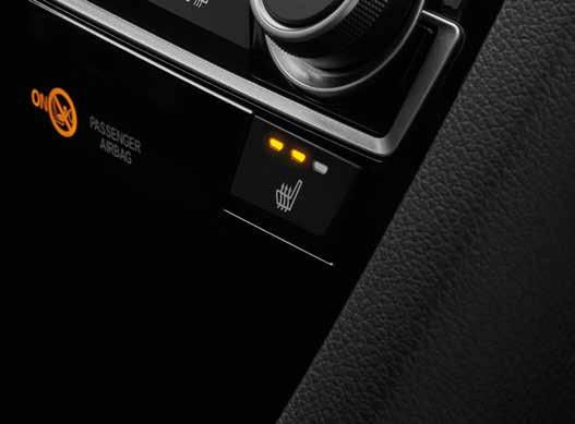 zone Senzori parcare (față și spate) Scaune încălzite (față) Cadran de bord iluminat albastru Sistem multimedia Honda Connect cu navigație Garmin - (7" touchscreen, AM/FM/DAB, radio online, integrare
