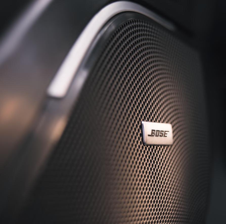 BOSE Surround, fidelitatea sunetului Sistemul BOSE Surround oferă o experiență muzicală pe măsura Renault TALISMAN.