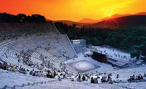 Teatrul a jucat întotdeauna un rol important în viața publică a orașelor antice. În vechea Aptera, el a fost construit în partea cea mai sudică a zonei, spre Munții Albi (în greacă: Lefka Ori).