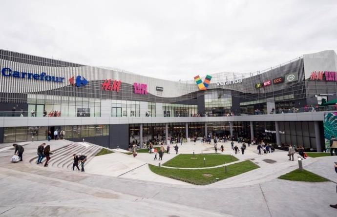 Detineri Majoritare Proiectul Veranda Mall - Bucuresti Real Estate Asset (REA), la care SIF Moldova detine 99,99%, a achizitionat actiuni la Prodplast Imobiliare S.A. (PPLI) si Nord S.A. (NORD) si a subscris la majorarea de capital social pentru proiectul Veranda Mall.