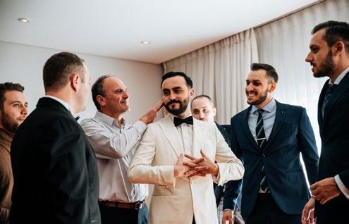 ZIUA NUNȚII Nunțile în România sunt foarte rapide, așa cum vă spune toată lumea. Ziua nunții va zbura incredibil de repede!